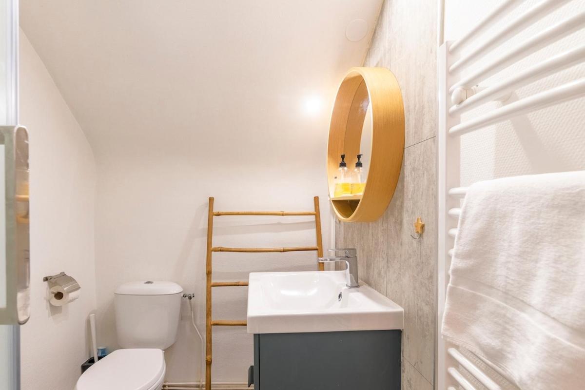 Au Coeur De La Ville, Traversant Et Confort Appartement
